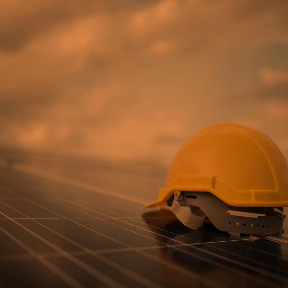 Güneş Paneli Bakımı